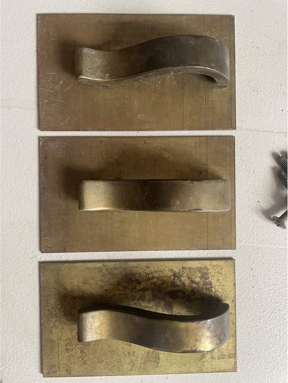 Brass Handle Pull Door Knobs Flat Art Deco MCM Curved 3x (Three) Antique Vintage